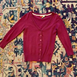 ModCloth Berry fitted cardigan, 3/4 sleeeves
